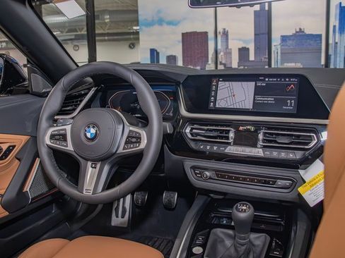 New 2026 BMW Z4 M40i w/ Premium Package image 18