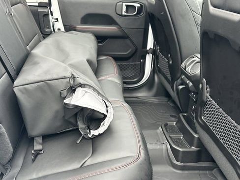 New 2026 Jeep Wrangler Unlimited Rubicon image 16