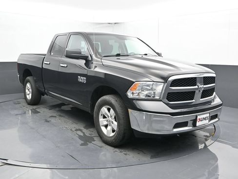 Used 2018 RAM 1500 Classic SLT AWD/4WD image 6
