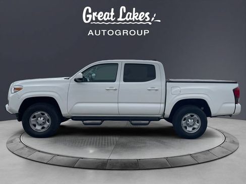 Used 2021 Toyota Tacoma SR AWD/4WD image 2