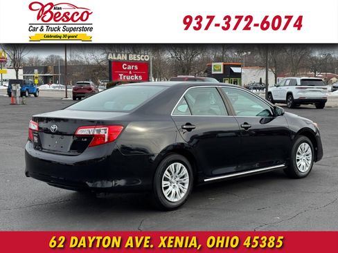 Used 2013 Toyota Camry LE image 4