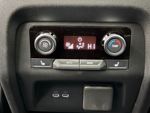 New 2026 Buick Enclave Avenir w/ Super Cruise Package image 9