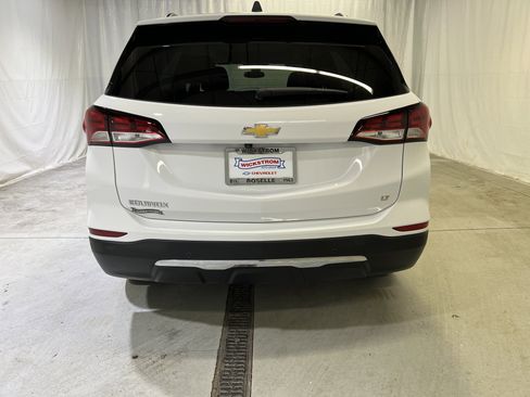 Used 2023 Chevrolet Equinox LT image 9