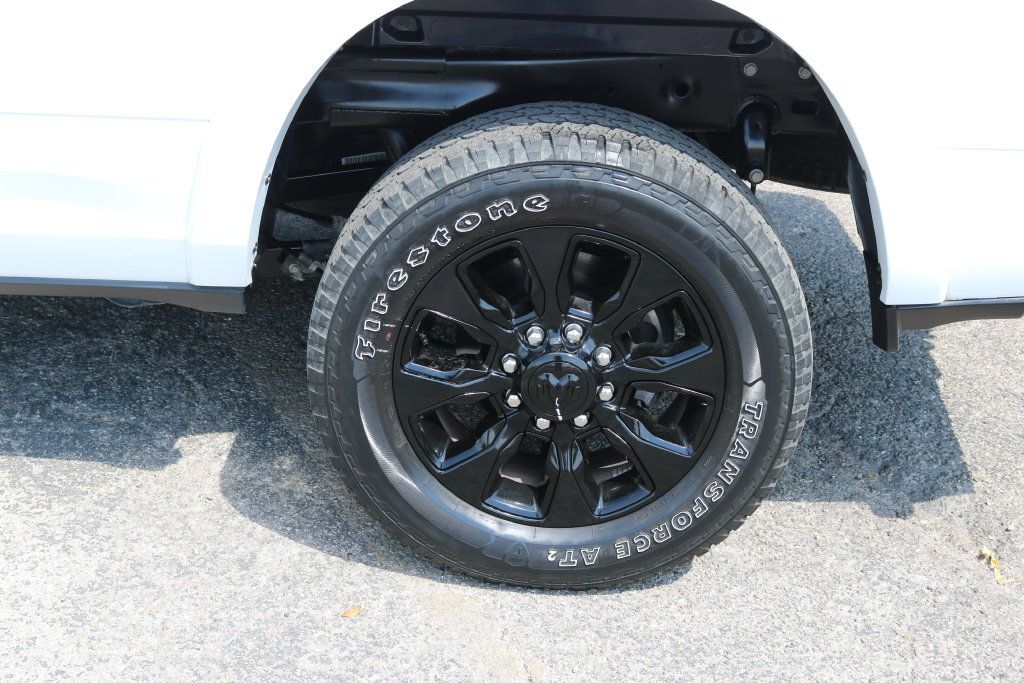 Used 2024 RAM 2500 Limited AWD/4WD image 9