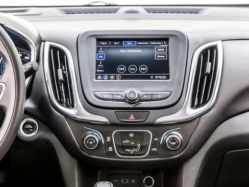 Used 2020 Chevrolet Equinox LT FWD image 18