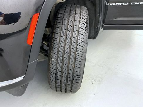 Certified 2022 Jeep Grand Cherokee L Limited image 26