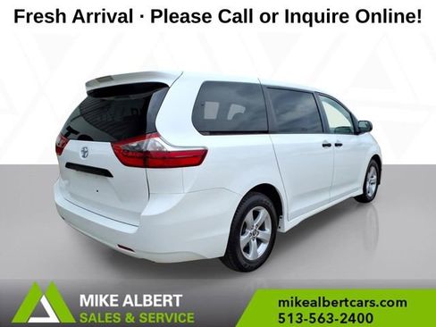 Used 2020 Toyota Sienna L FWD image 7