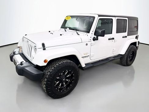 Used 2015 Jeep Wrangler Unlimited Sahara w/ Trailer Tow Group image 3