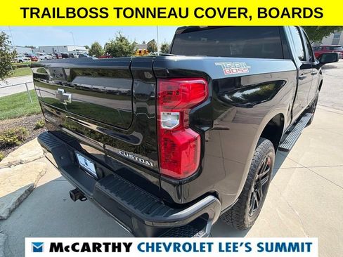Used 2024 Chevrolet Silverado 1500 Custom Trail Boss AWD/4WD image 16