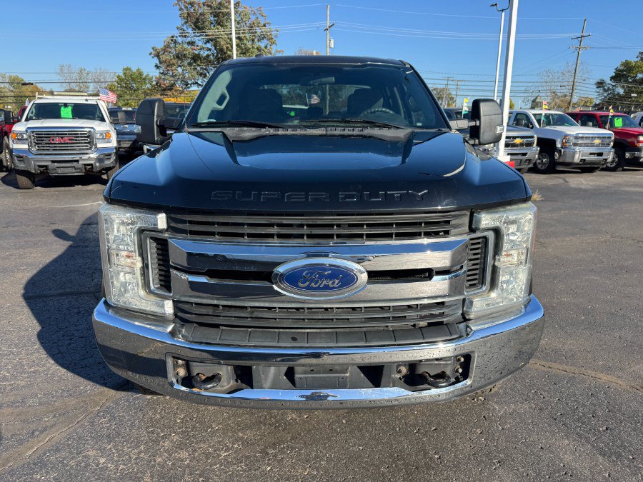 Used 2017 Ford F350 XLT w/ Snow Plow Prep Package AWD/4WD image 8