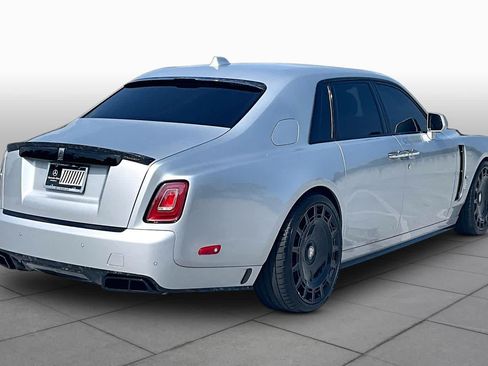 Used 2024 Rolls-Royce Phantom Sedan RWD image 13