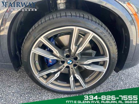 Used 2020 BMW X5 M50i w/ Executive Package image 29