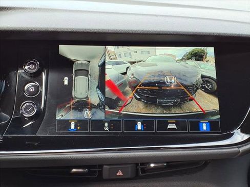 Used 2023 Buick Envision Avenir image 18