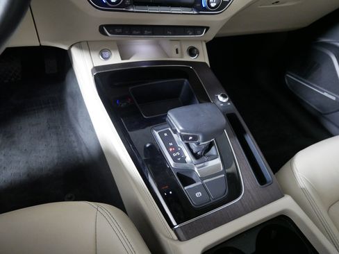 Used 2023 Audi Q5 2.0T Premium Plus w/ Premium Plus Package image 24