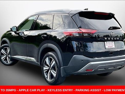 Used 2023 Nissan Rogue SL FWD image 4