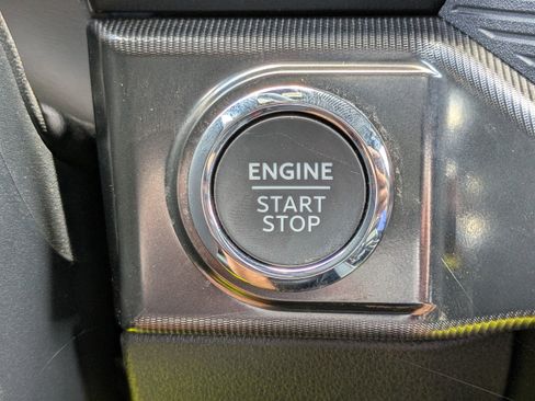 Used 2024 Ford F150 Platinum w/ Equipment Group 702A High image 26