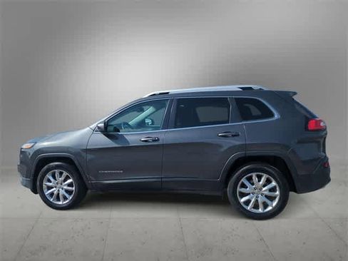 Used 2015 Jeep Cherokee Limited image 4