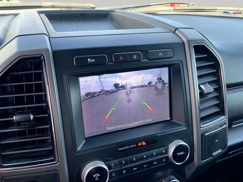 Used 2021 Ford Expedition XLT RWD image 27