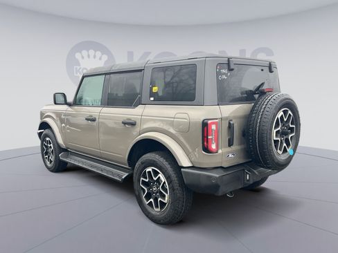 New 2026 Ford Bronco Outer Banks image 4