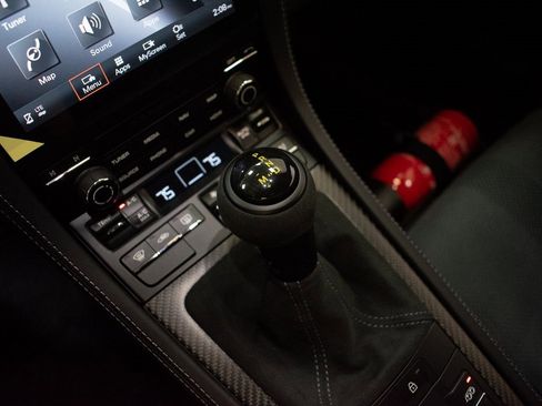 Certified 2025 Porsche 718 Boxster Spyder RS image 30