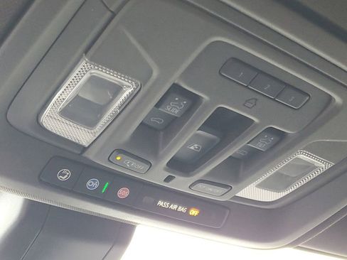 Used 2021 GMC Sierra 2500 Denali w/ Denali Ultimate Package image 24