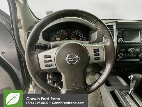 Used 2016 Nissan Frontier SV w/ SV Value Truck Package AWD/4WD image 13