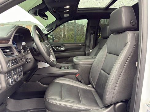 Used 2024 Chevrolet Tahoe Z71 w/ Luxury Package image 12