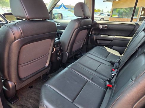 Used 2015 Honda Pilot Touring image 30