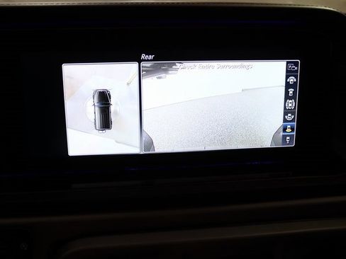 Used 2022 Mercedes-Benz G 63 AMG 4MATIC image 9