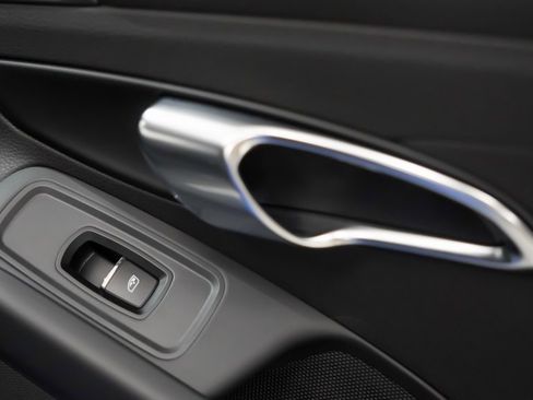 Used 2024 Porsche 718 Cayman S image 17