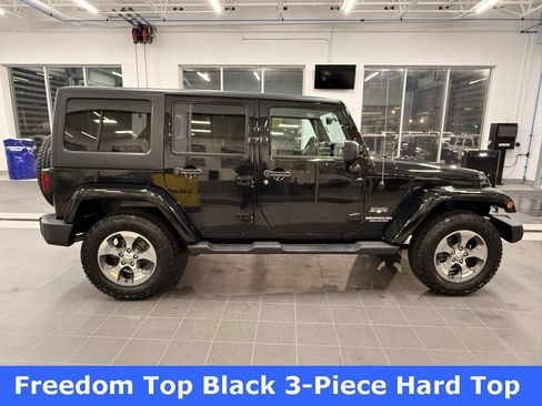 Certified 2017 Jeep Wrangler Unlimited Sahara w/ Connectivity Group image 7