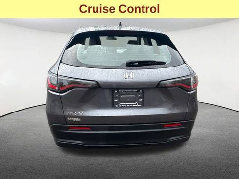 Used 2024 Honda HR-V LX image 10