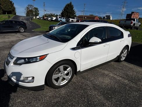 Used 2013 Chevrolet Volt w/ Enhanced Safety Package 1 FWD image 1