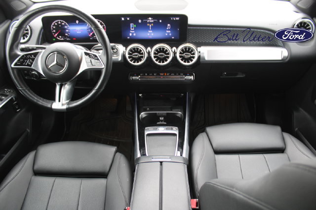 Used 2025 Mercedes-Benz GLB 250 4MATIC image 16