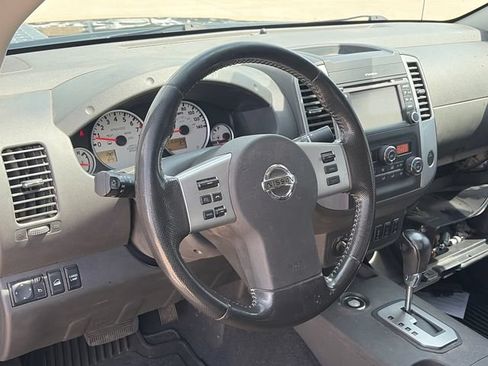 Used 2020 Nissan Frontier PRO-4X AWD/4WD image 16