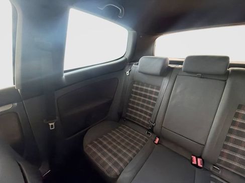 Used 2009 Volkswagen GTI 2-Door FWD image 33