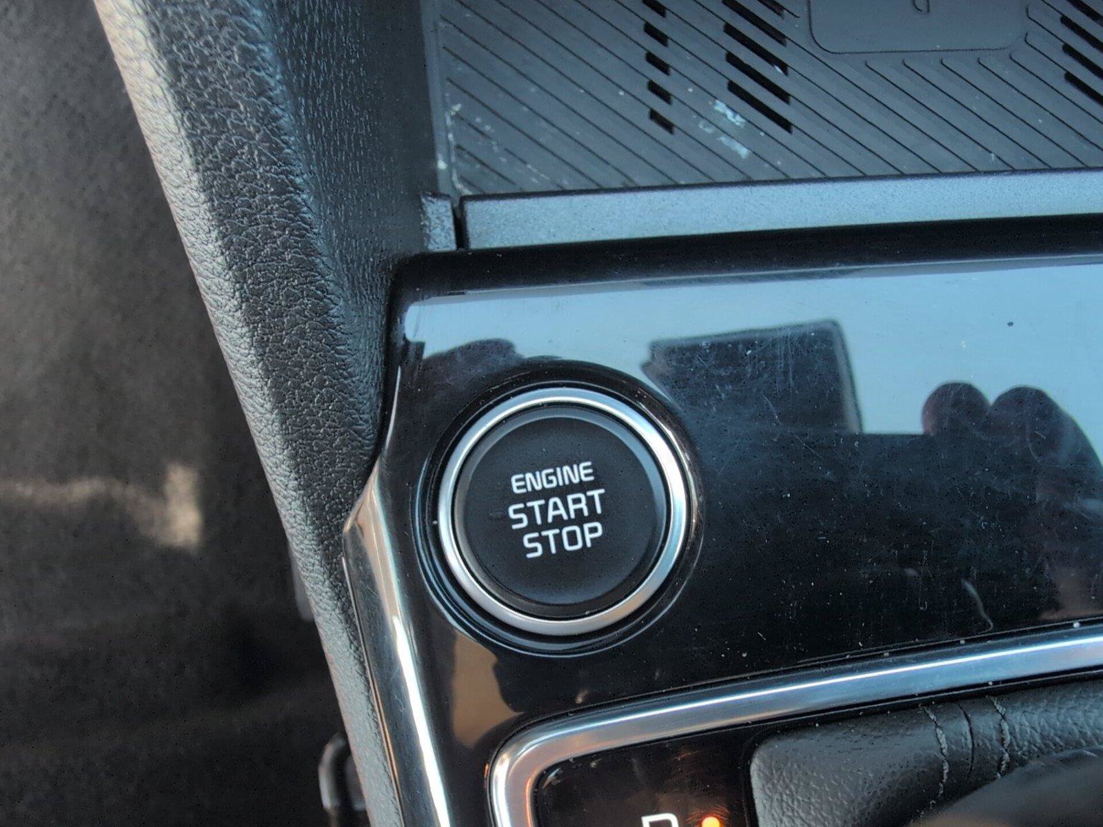 Used 2024 Kia Sportage EX FWD image 28