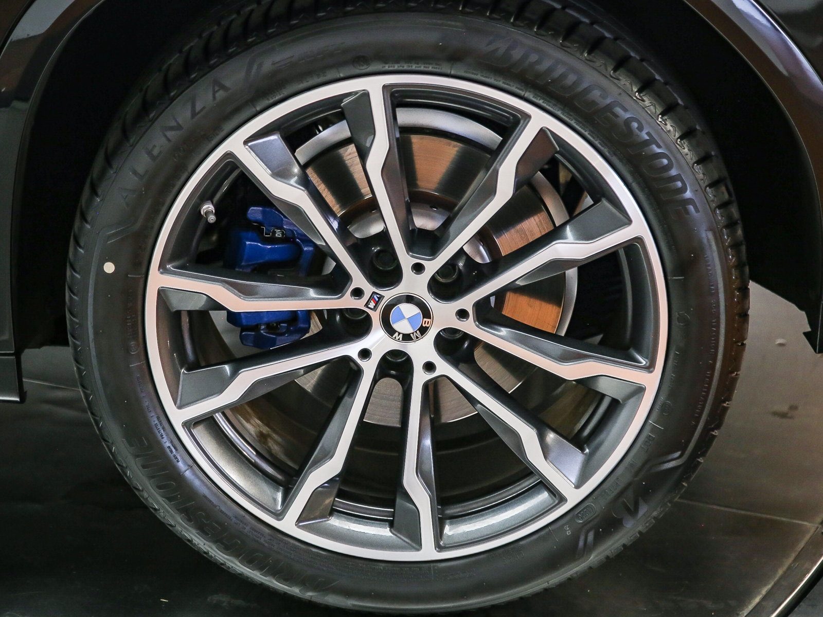 Certified 2024 BMW X4 M40i AWD/4WD image 11
