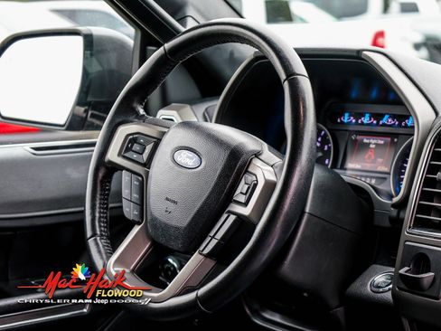 Used 2021 Ford Expedition Max XLT image 15