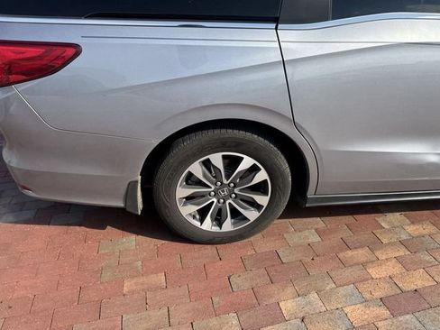 Used 2021 Honda Odyssey EX-L image 23
