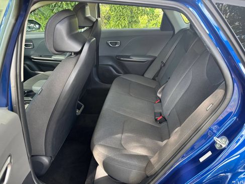 Used 2025 Kia K4 FWD image 25