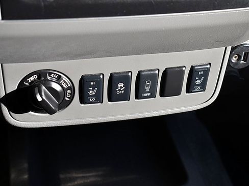 Used 2017 Nissan Frontier SV w/ SV Value Truck Package image 35