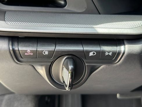 Certified 2024 Porsche 911 Carrera 4 AWD/4WD image 27