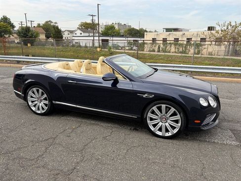 Used 2017 Bentley Continental GT image 17