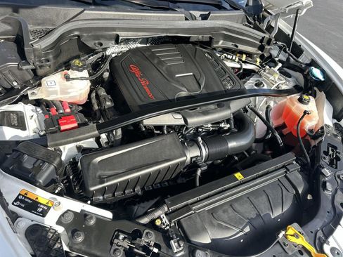 Used 2021 Alfa Romeo Stelvio Ti w/ Active Assist 2 Package TI image 9