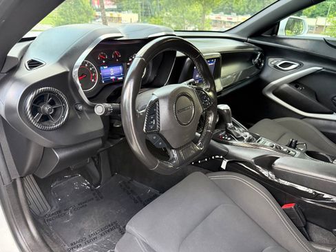 Used 2020 Chevrolet Camaro LT RWD image 22