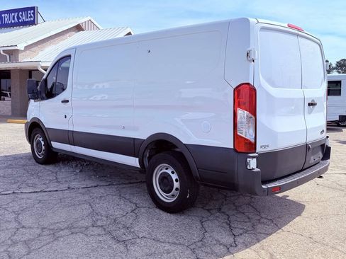 Used 2020 Ford Transit 250 Low Roof w/ Upfitter Package RWD image 5