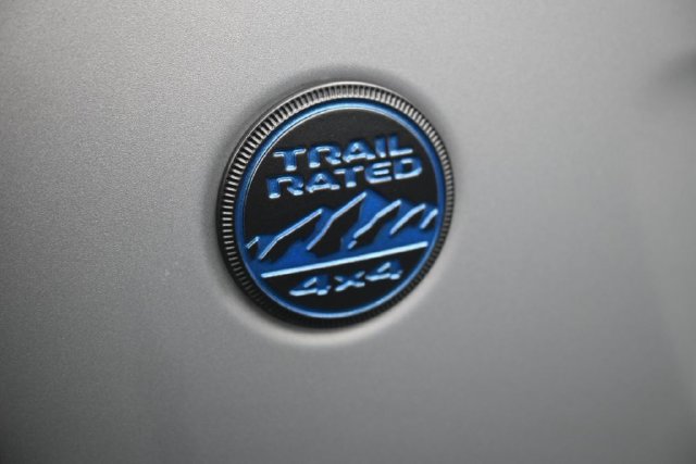 Used 2024 Jeep Wrangler High Altitude AWD/4WD image 27