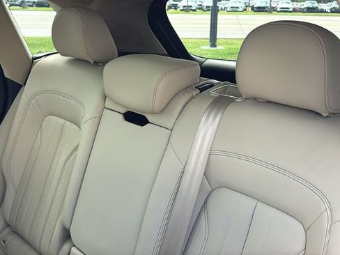 Used 2022 Audi Q5 2.0T Premium Plus AWD/4WD image 27
