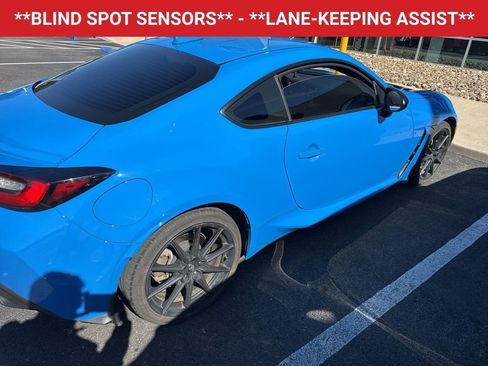 Used 2024 Toyota GR86 Premium image 7